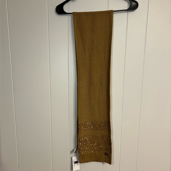 Michael Kors Accessories - Michael‎ Kors scarf NWT